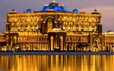 DINING EXPERIENCE AT THE ICONIC EMIRATE PALACE (ABU DHABI)
